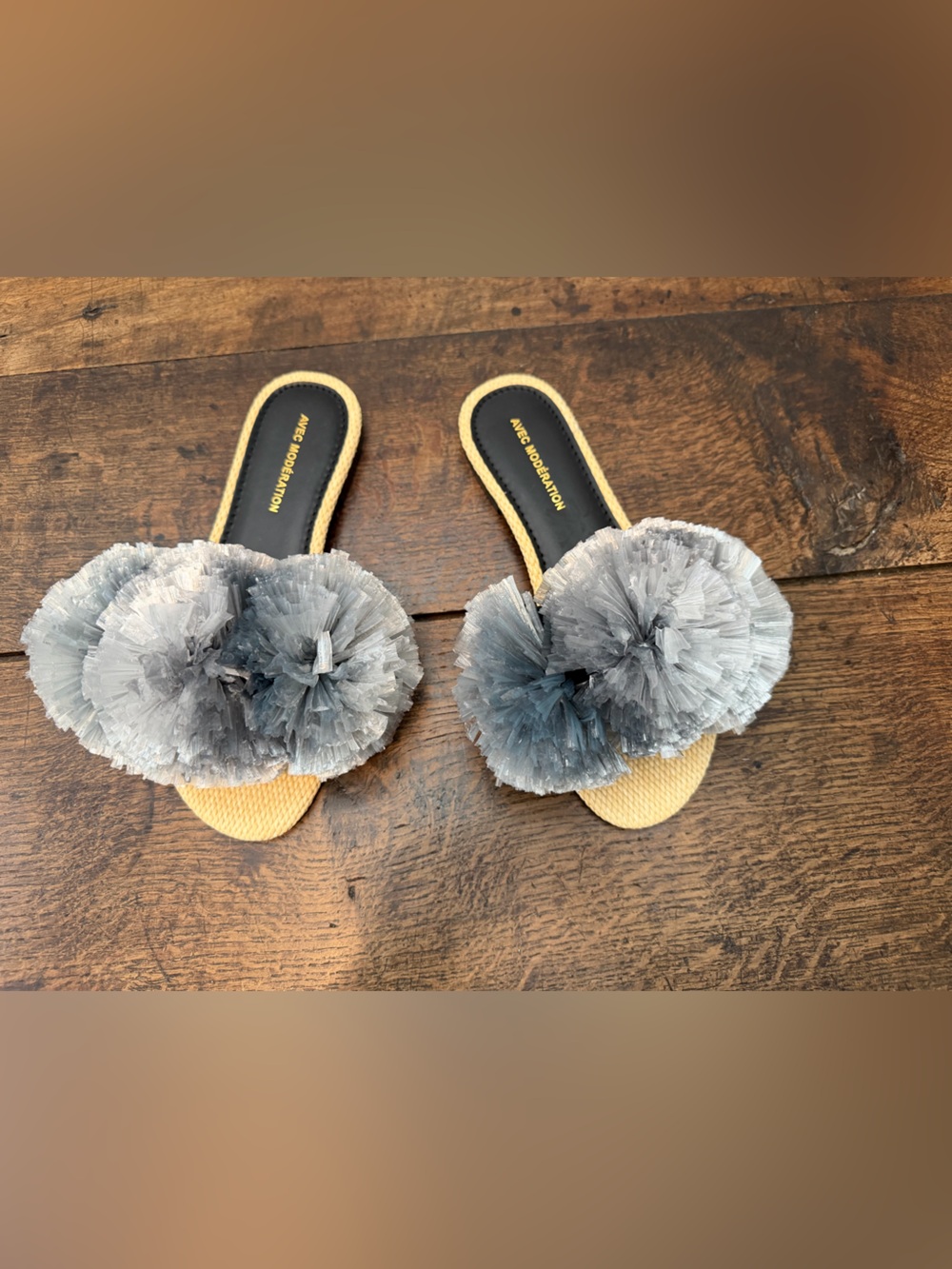 Avec Modération Gray Floral Pom Pom Slide Sandals Size 38